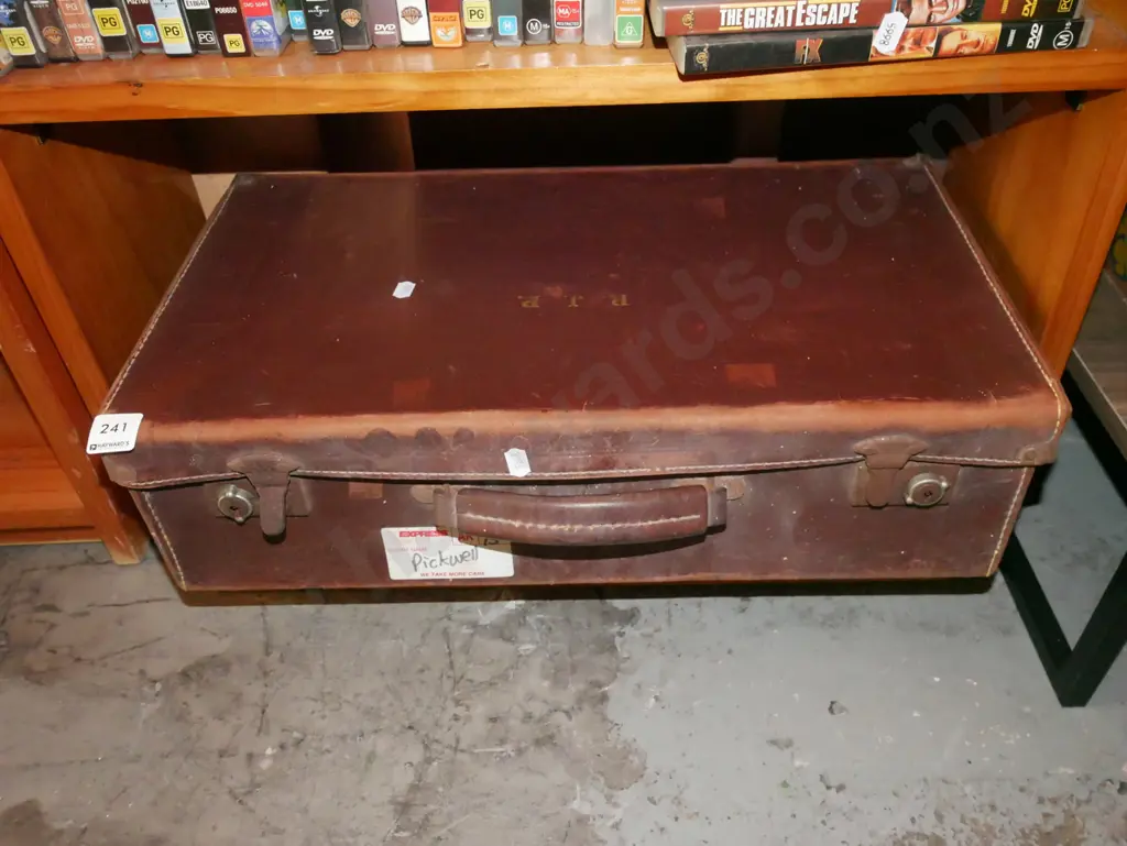 bullock hide suitcase Image 1++