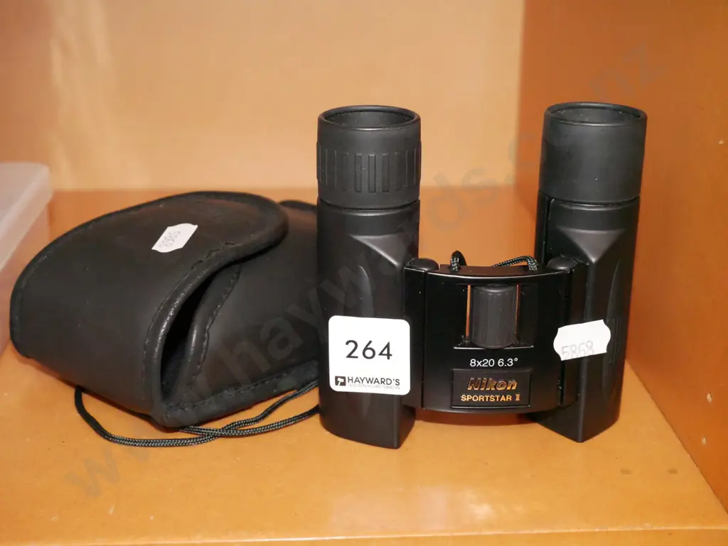 Nikon 8x20 binoculars Image 1++