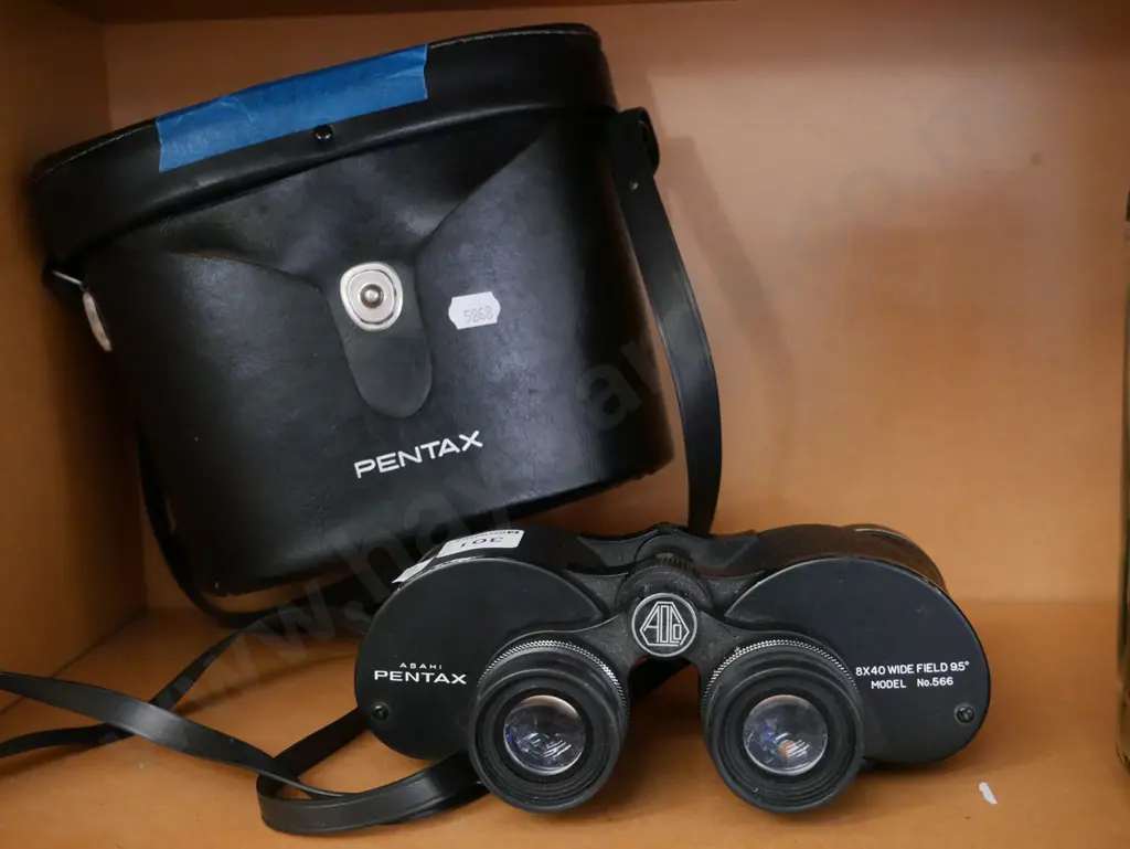 Pentax 8x40 field  binoculars Image 1++