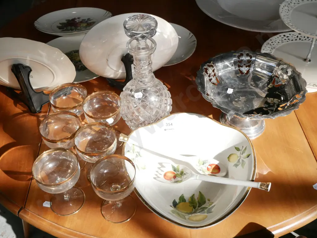 salad bowl, server, plated comport, decanter, 6x gold rimmed champagne glasses Image 1++