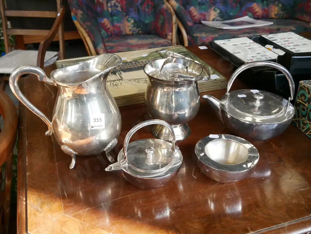plated tea pots, water jug, sugar Image 1++