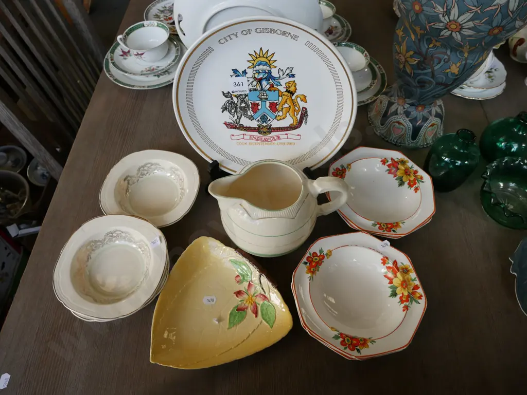 Crown Lynn Endeavour plate, sweet dishes, jug etc Image 1++