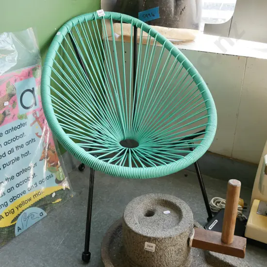 reproduction retro plastic string and metal seat