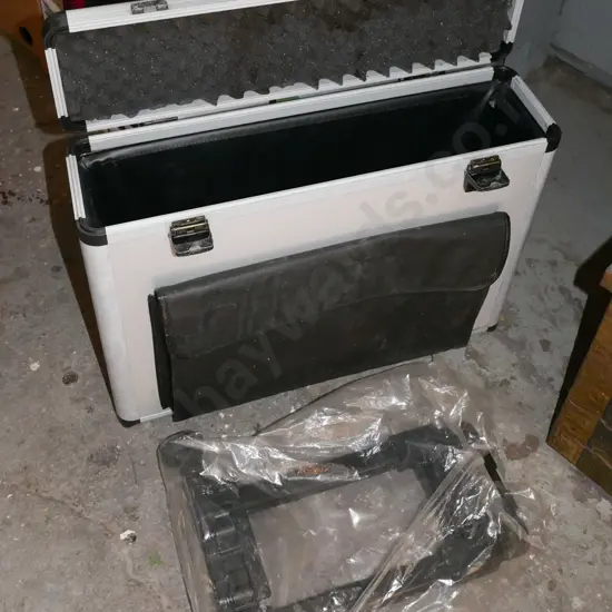 hard shell equipment case with trolley handled wheels