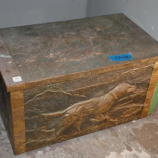 beaten brass hunting dog themed wood bin