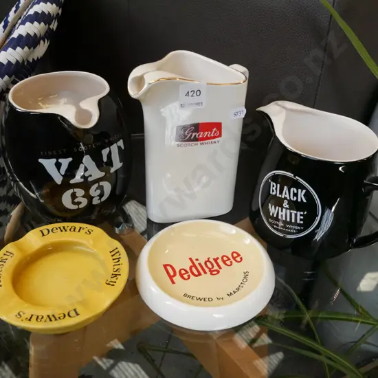 3x whisky jugs, 2x ashtrays