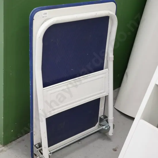 foldaway goods trolley