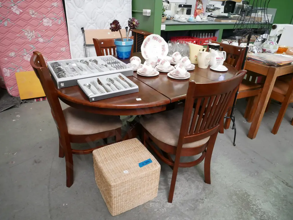 rubber wood extending dining table with 4 matching chairs H-760 W-1500 D-1070 Image 1++