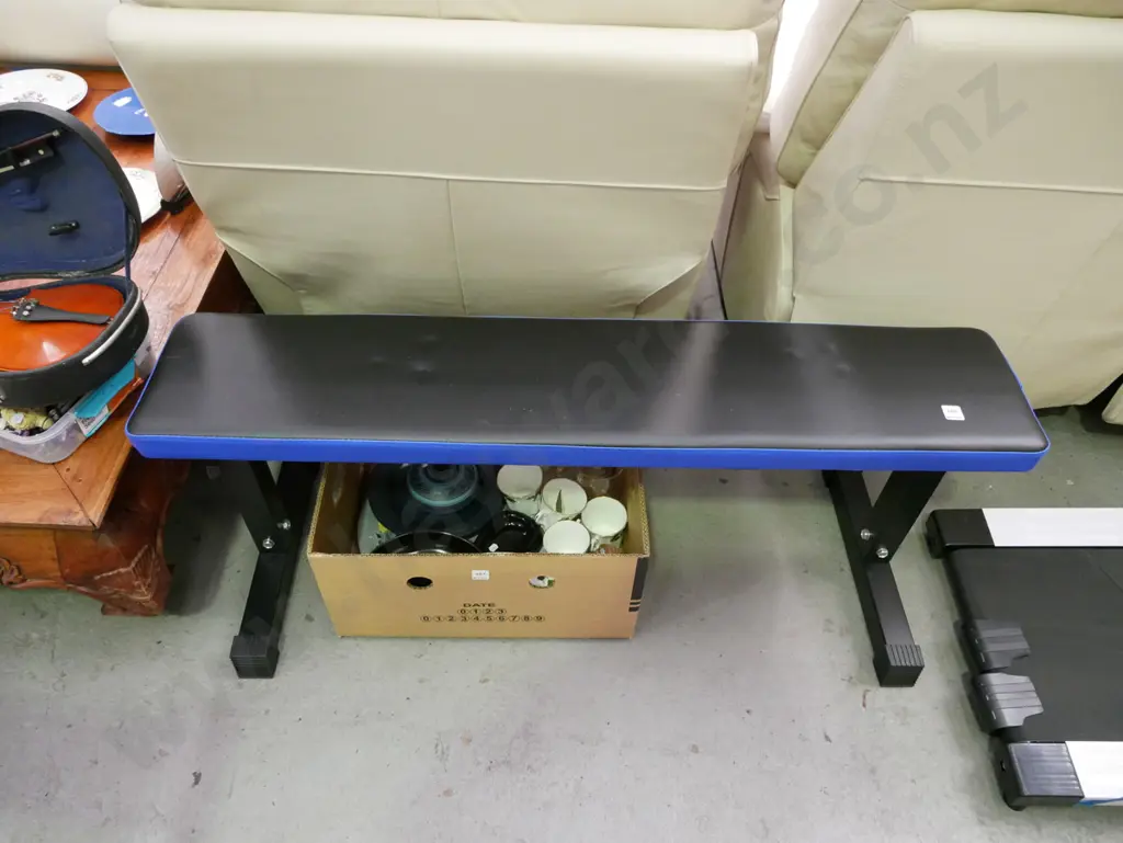 vinyl weight bench Image 1++