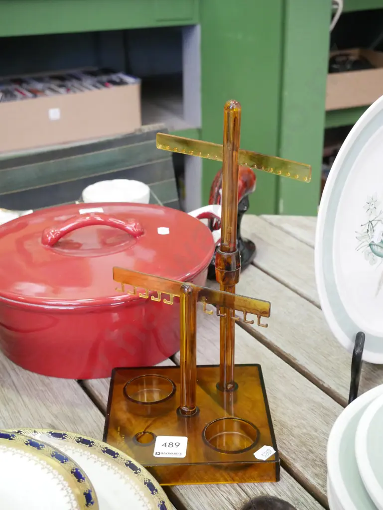 early plastic jewellery stand Image 1++