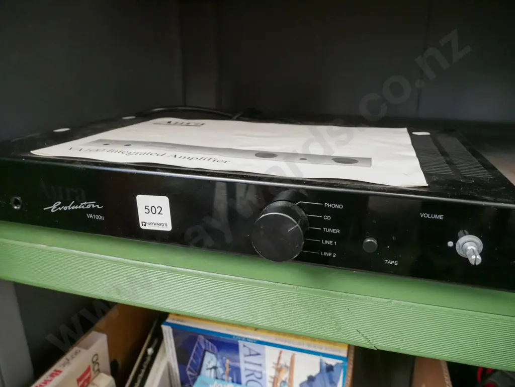 Aura integrated amplifier - missing volume knob - untested Image 1++