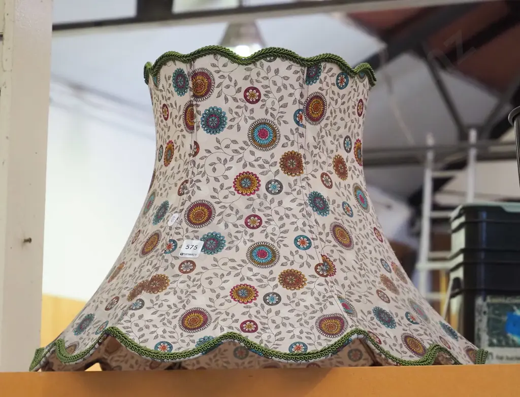 standard lamp shade Image 1++