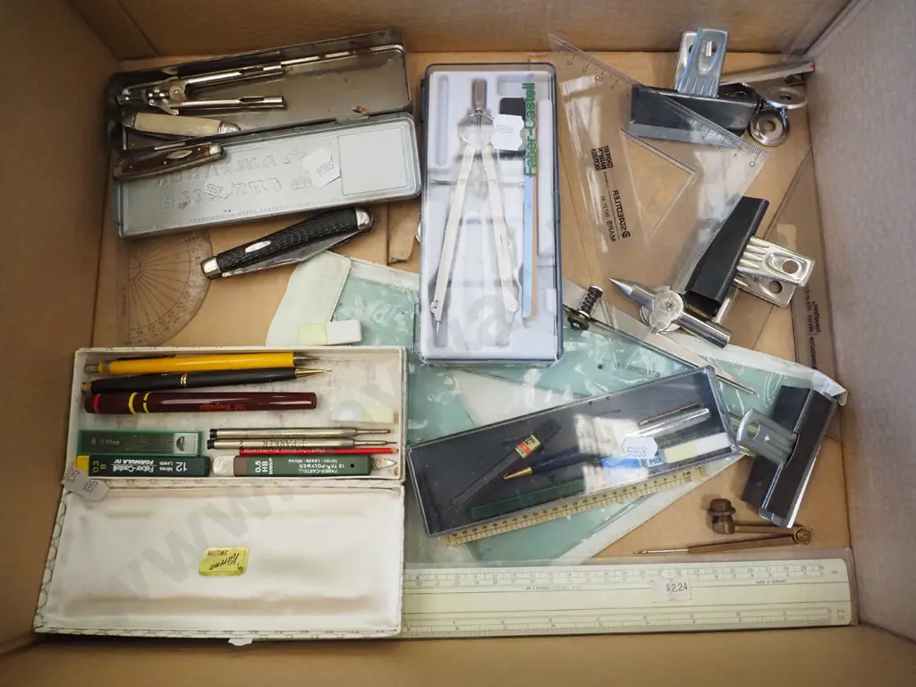 box; technical drawing supplies etc Image 1++
