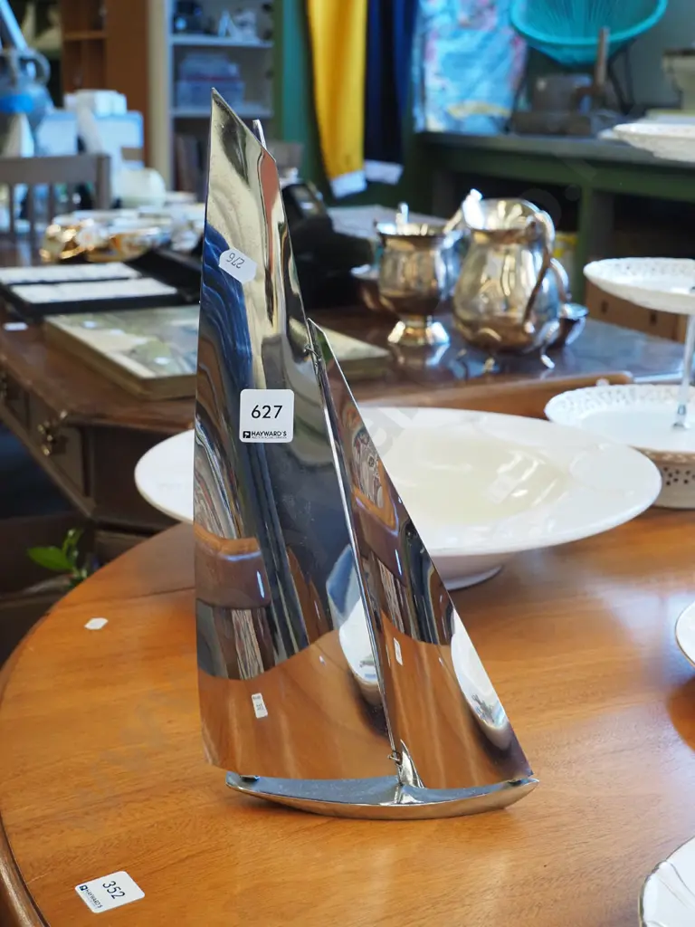 chrome yacht Image 1++