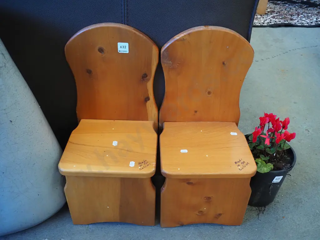 2x small rimu childrens chairs - made in the Catlins Image 1++