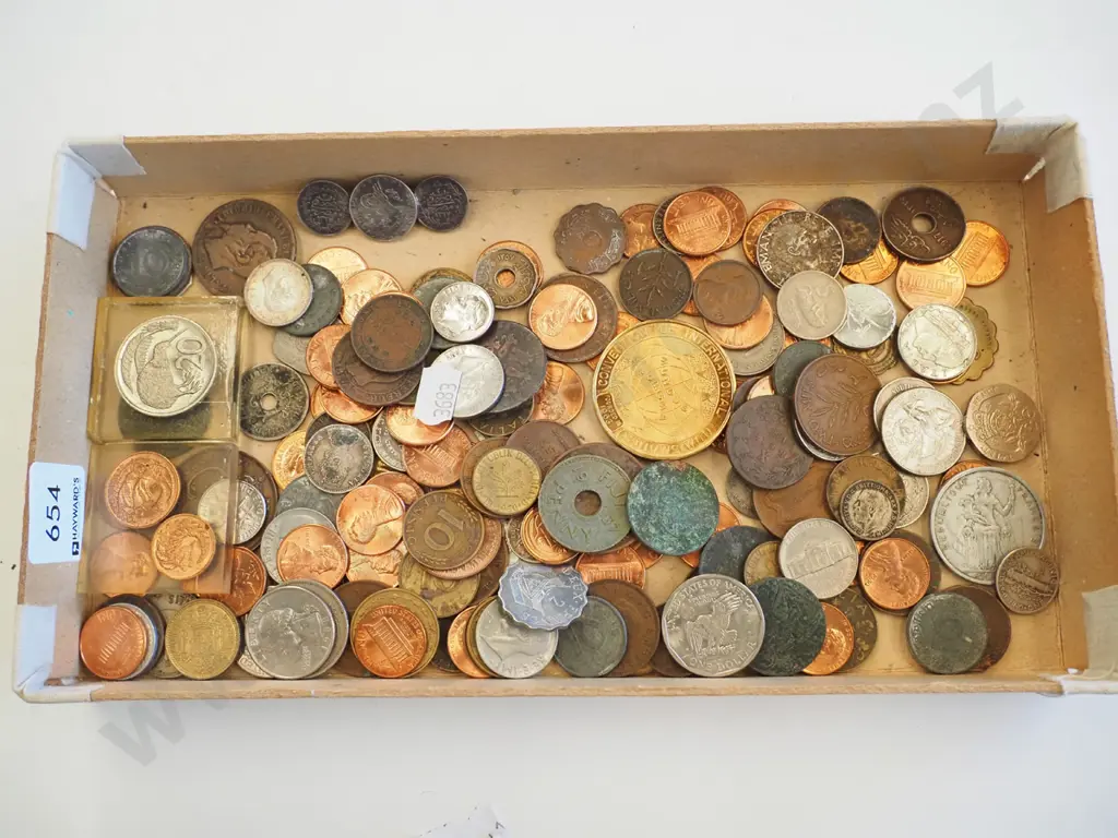 tray of coins Image 1++