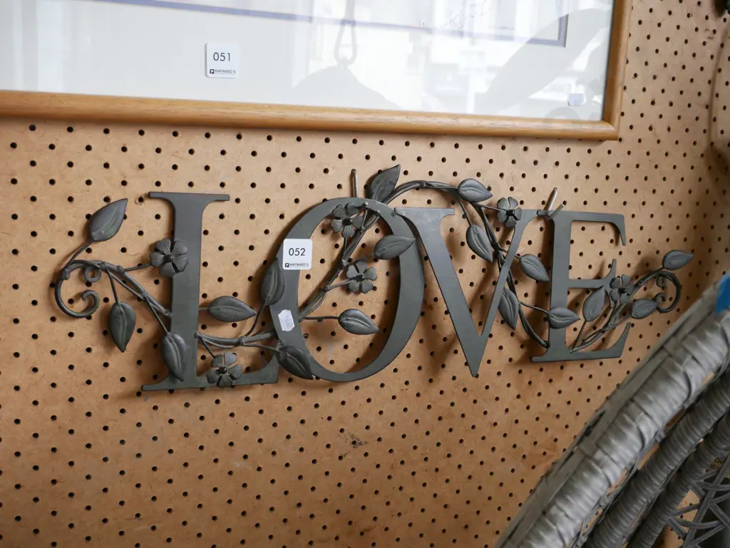 pressed metal wall word - Love Image 1++