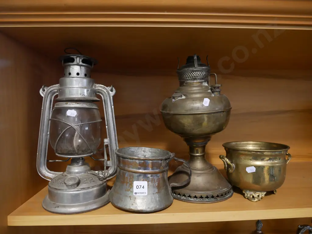 part kerosene lantern, hurricane lanten, jardiniere, tankard Image 1++