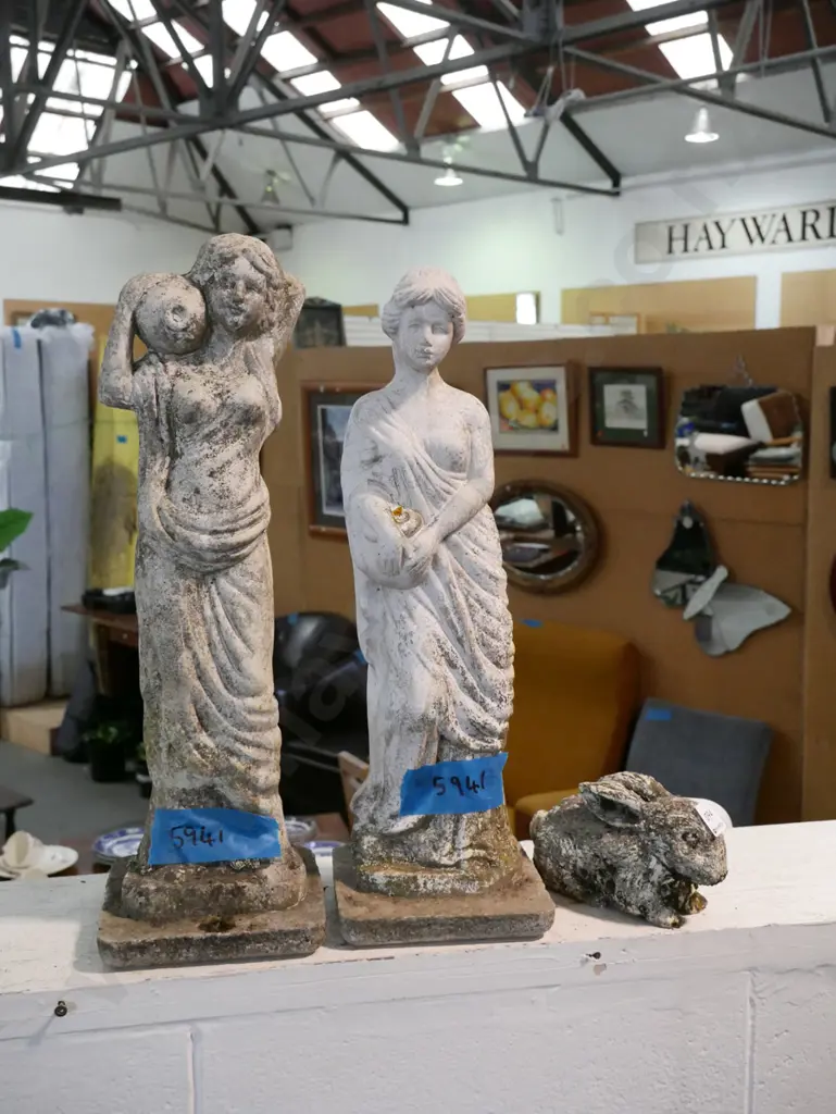 3x composite garden ornaments - 2x figurines, rabbit Tallest H-470 Image 1++