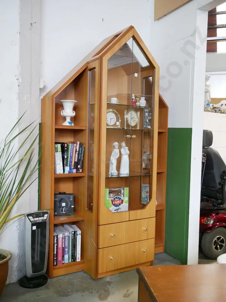 1980s mdf veneer display case bookcase H-2010 W-1160 Image 1++