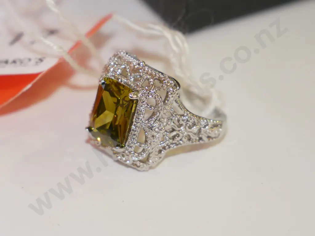 costume ring Image 1++