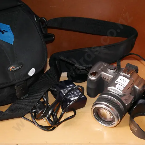 Panasonic DMC-FZ50 digital camera & bag