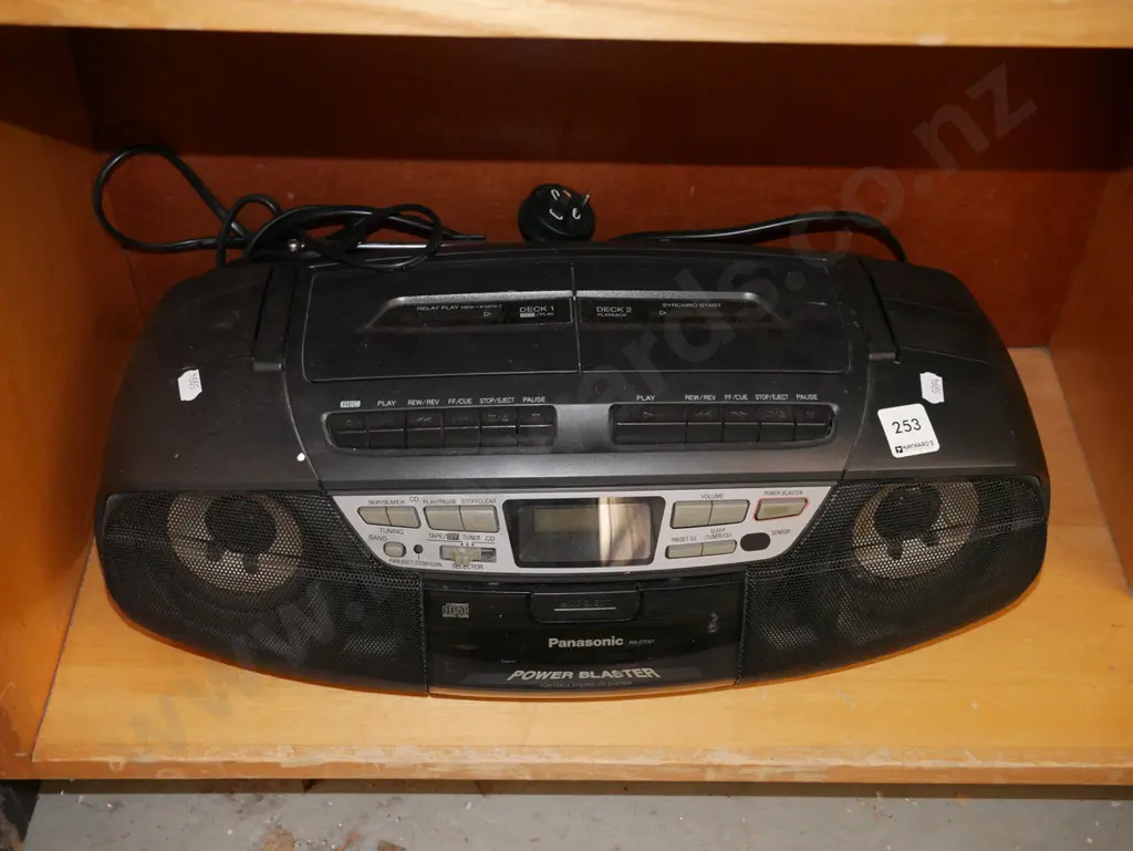 Panasonic radio cassette CD player Image 1++