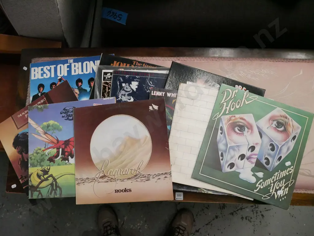 LPs; Dr Hook, Pink Floyd, Alan Parsons Project etc Image 1++