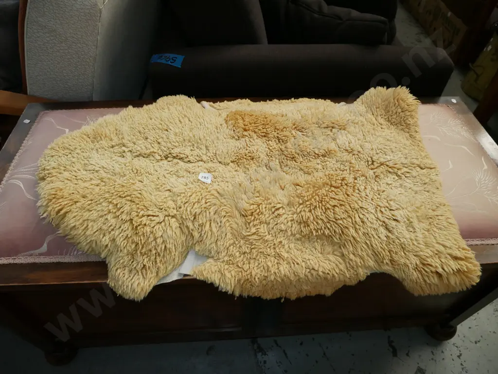 yellow sheepskin Image 1++