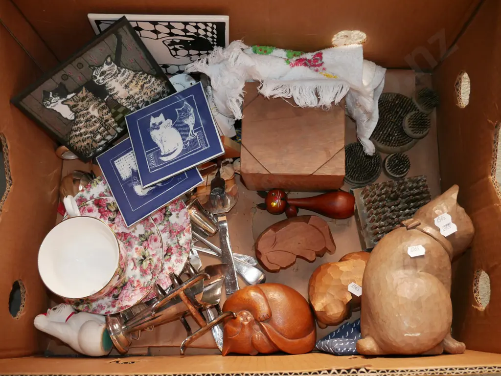 box; tiles, wooden cat figurine, floral trio, flower frogs etc Image 1++