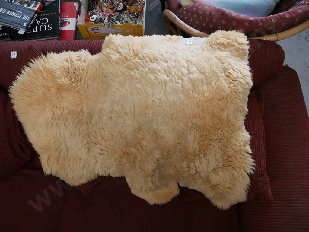 yellow sheepskin Image 1++