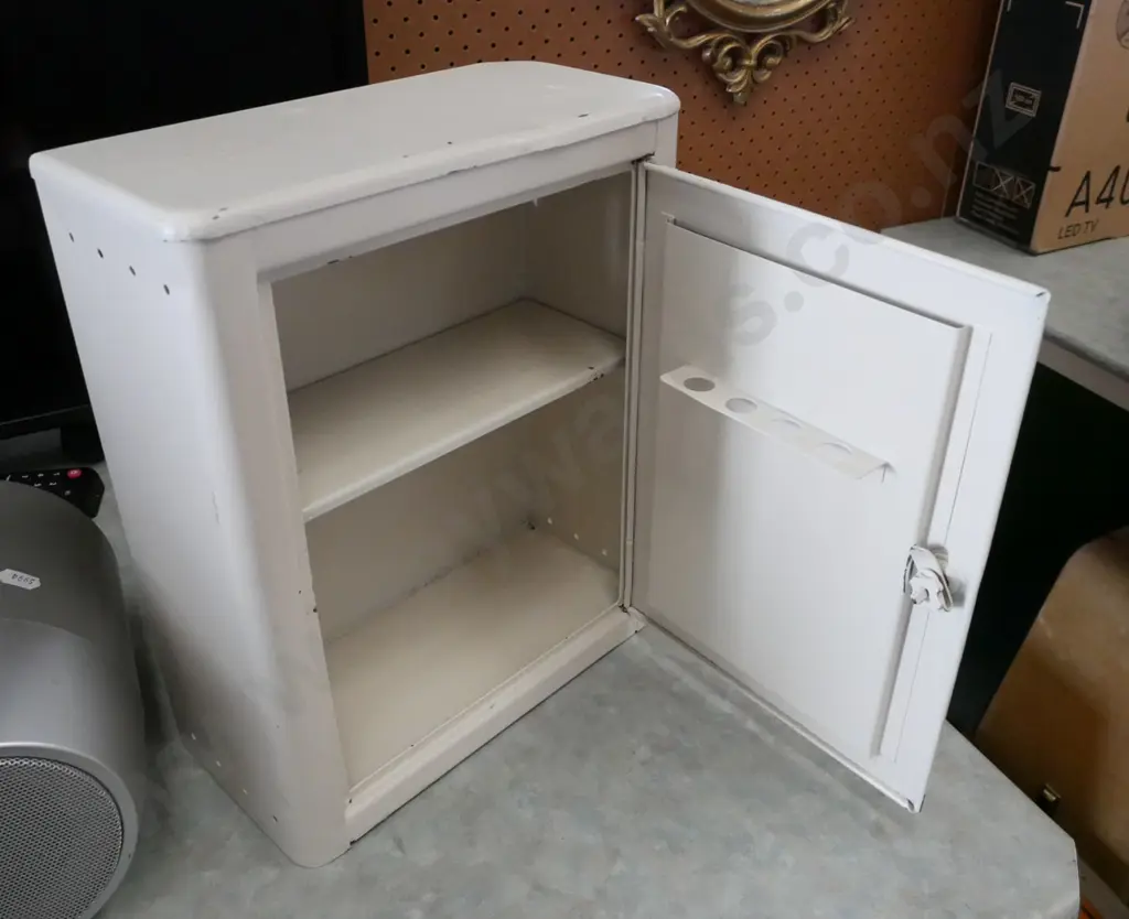 vintage metal dental nurse cabinet H-300 Image 1++