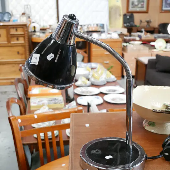 desk lamp
