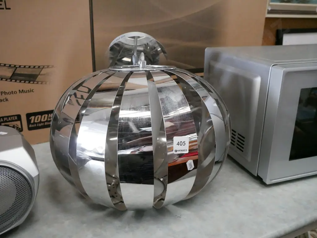 chrome pendant light fitting Image 1++