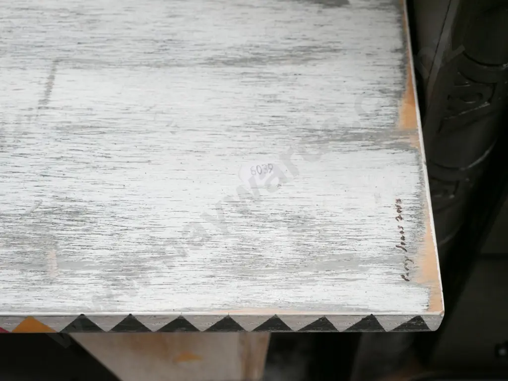 hand painted barb wire decorated coffee table H-410 W-800 D-600 Image 1++