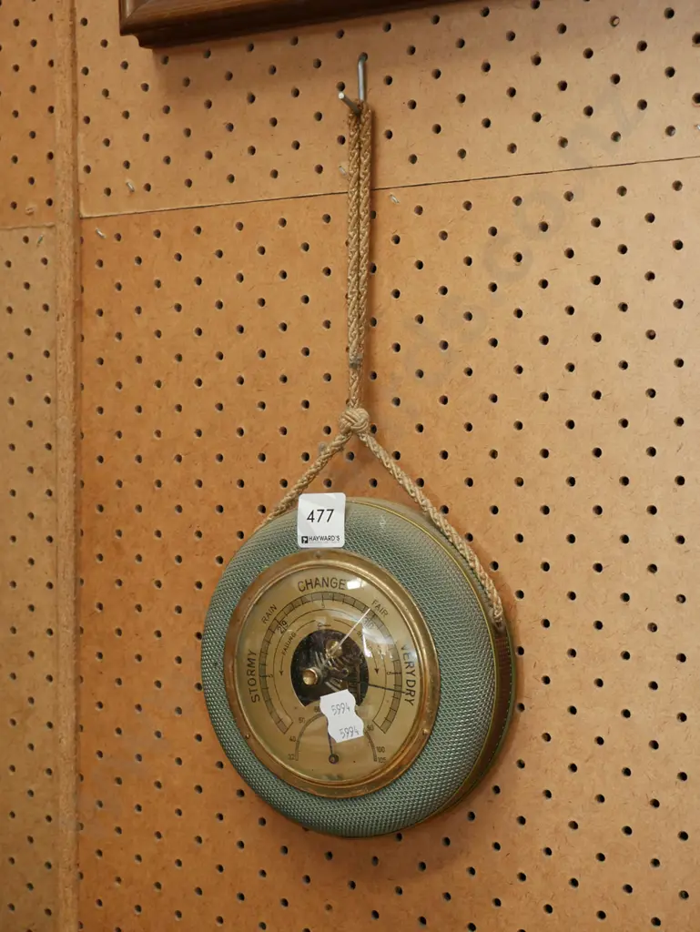 barometer Image 1++