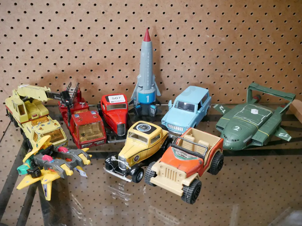 toy vehicles Image 1++