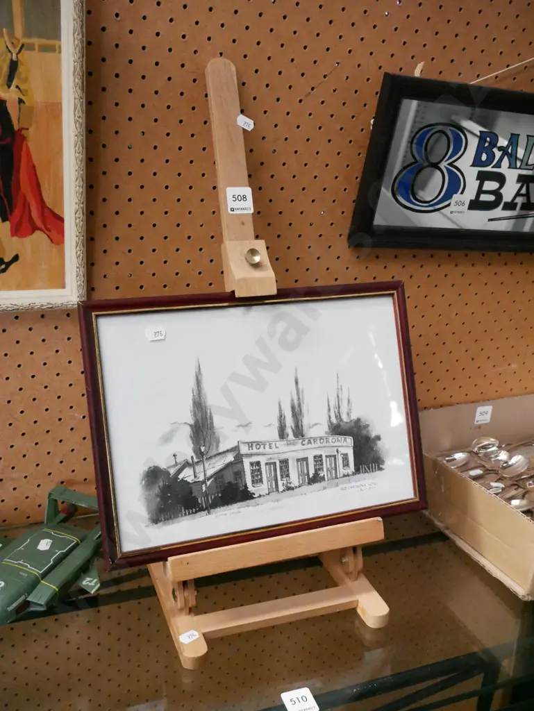 small easel, Yvonne Benson print Image 1++