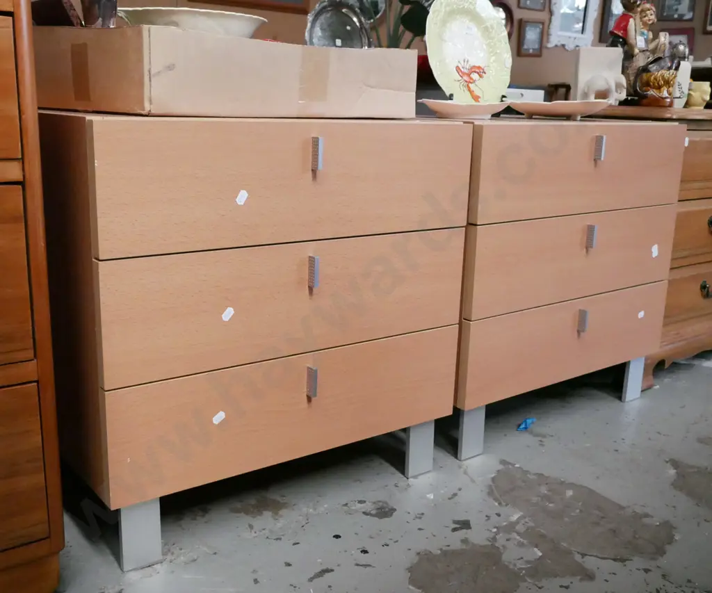 pair of 3 drawer mdf faux wood office drawers/beside cabinets Image 1++
