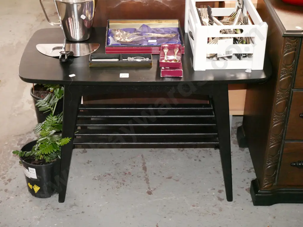 coffee table Image 1++