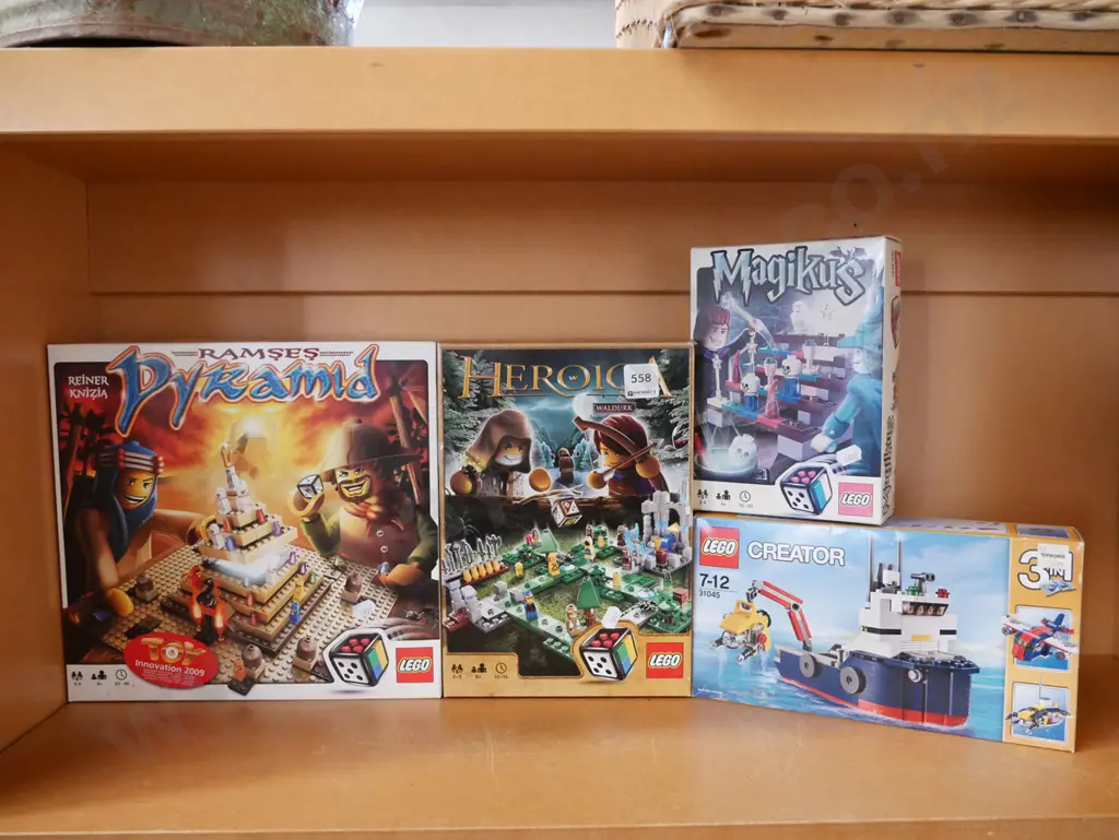 4x Lego sets Image 1++