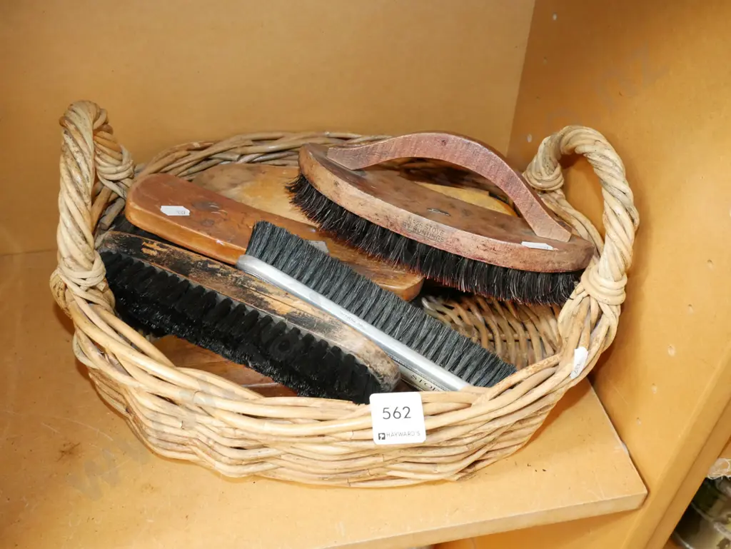 cane basket and shoe brushes Image 1++