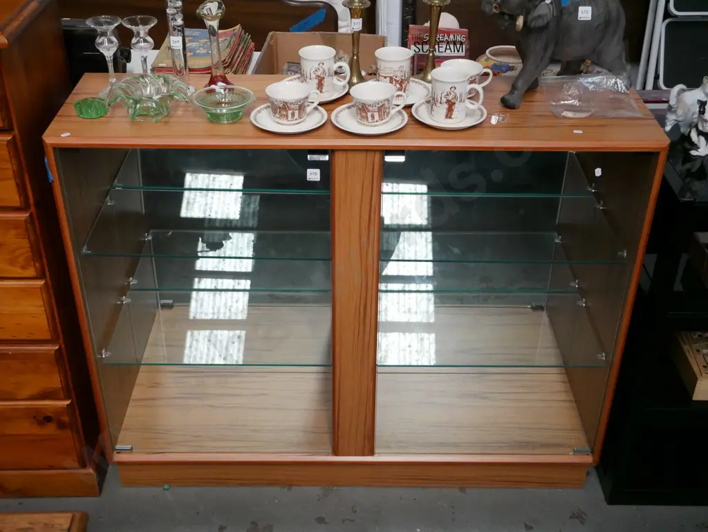 mdf faux wood veneer 2 door mirror back display cabinet H-970 W-1200 D-340 Image 1++