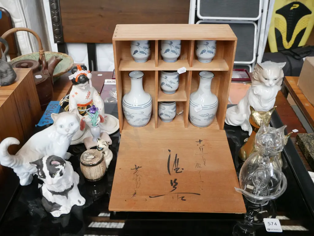 Japanese saki set, Nao figurines, glass figurines etc Image 1++