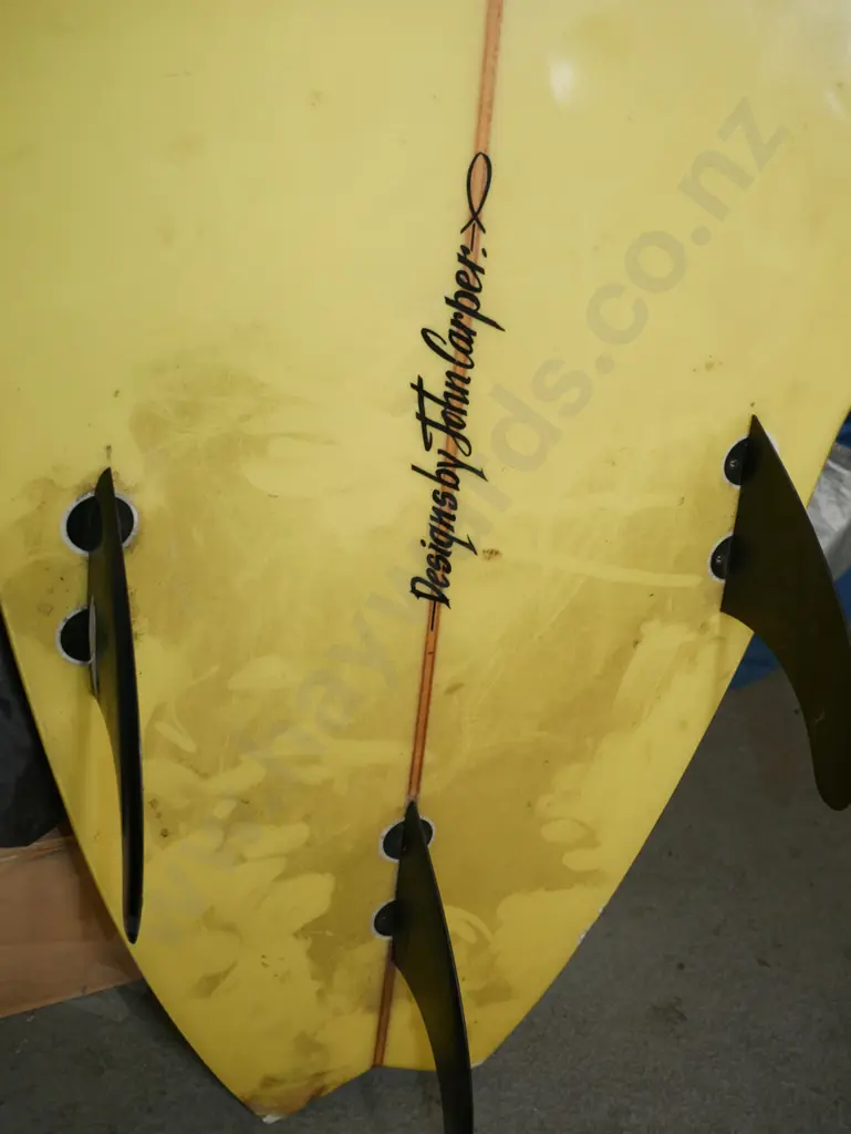 John Carper Hawaii surfboard L-2000 W-500 at widest Image 1++