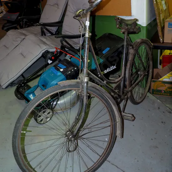 vintage restorer's ladies bike