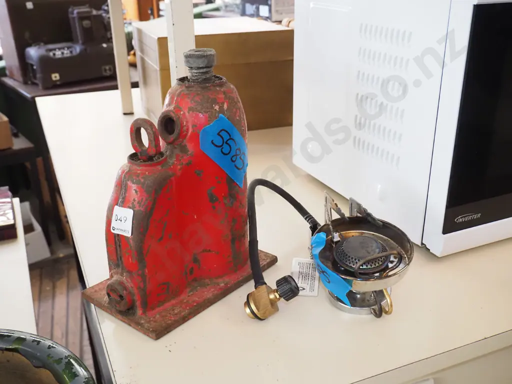 bottle jack, part gas stove Image 1++
