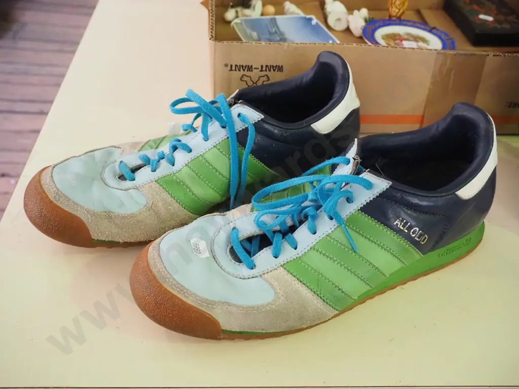 pair of retro? Adidas size 7.5 sneakers Image 1++