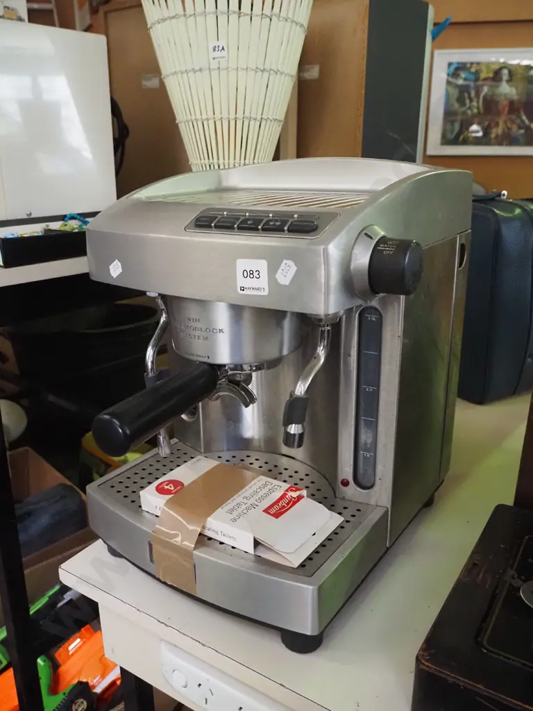 Sunbeam espresso machine Image 1++