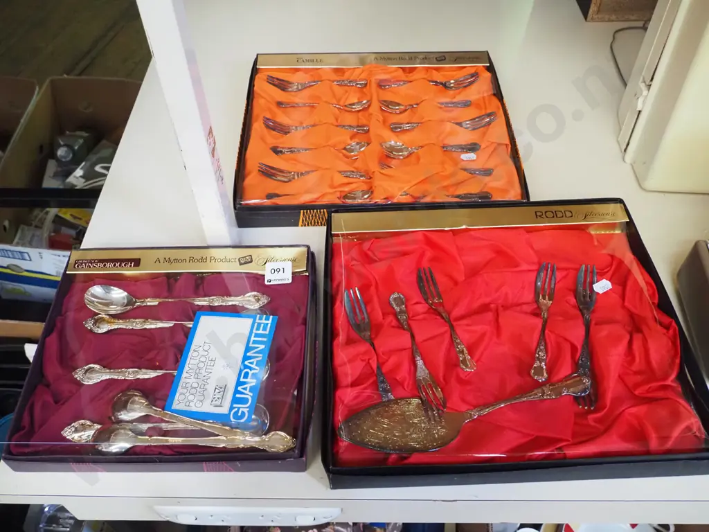 3x sets of cased Rodd cutlery Image 1++
